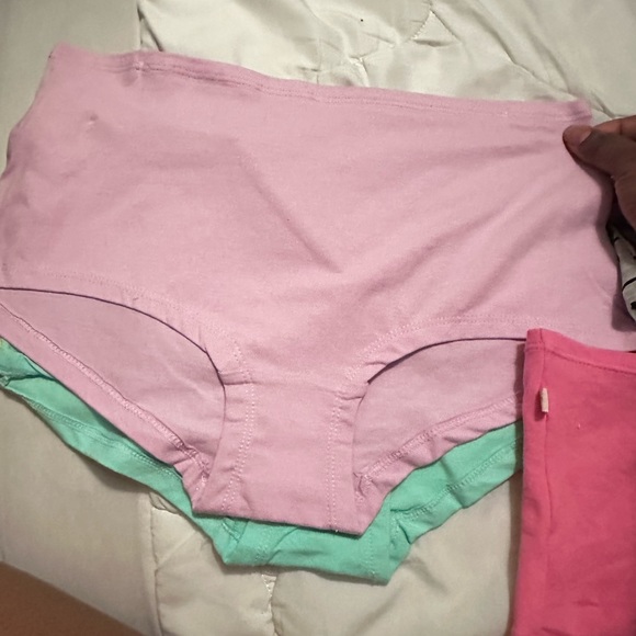 Viral juicy couture underwear:this extra large fits a large - Picture 4 of 6